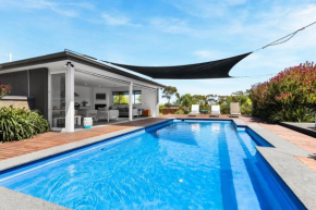 10BR Great Ocean farmstay for 20 people